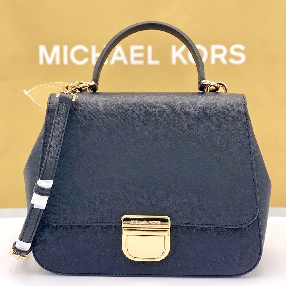 Michael Kors Bridgette MD Messenger Crossbody Black